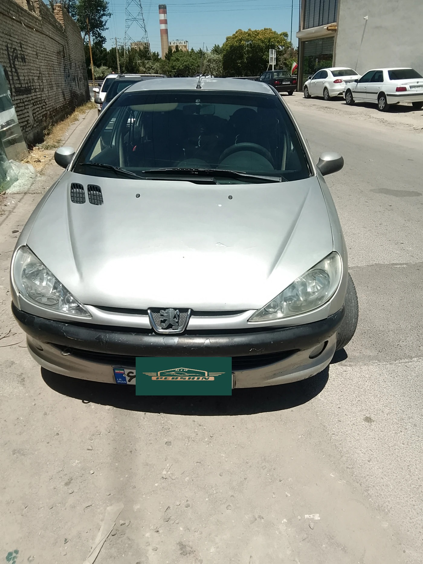 پژو206TU3مدل 81 - جلو