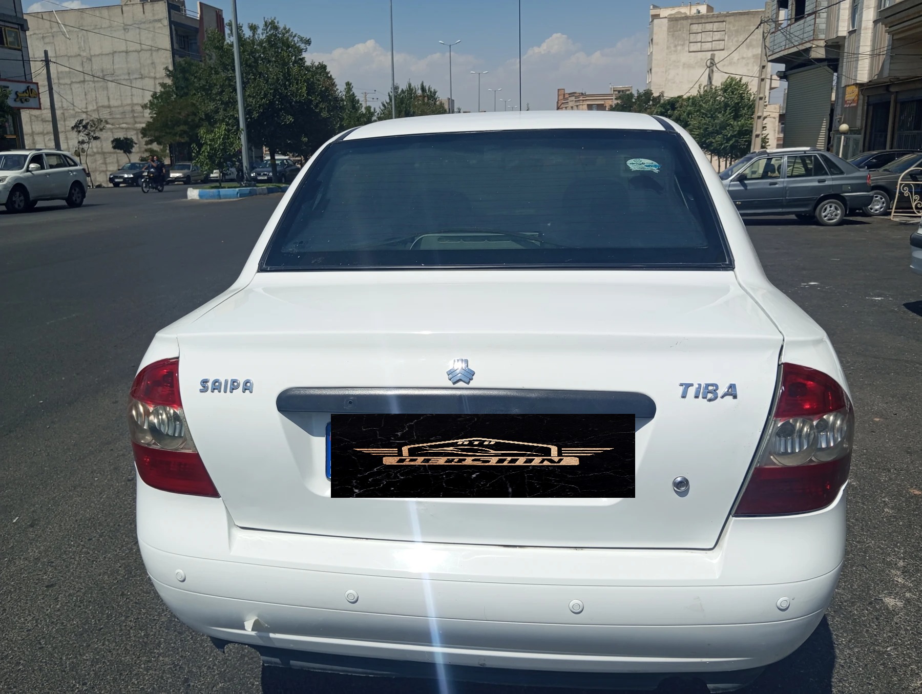 تیبا صندوق دار مدل 99 - عقب