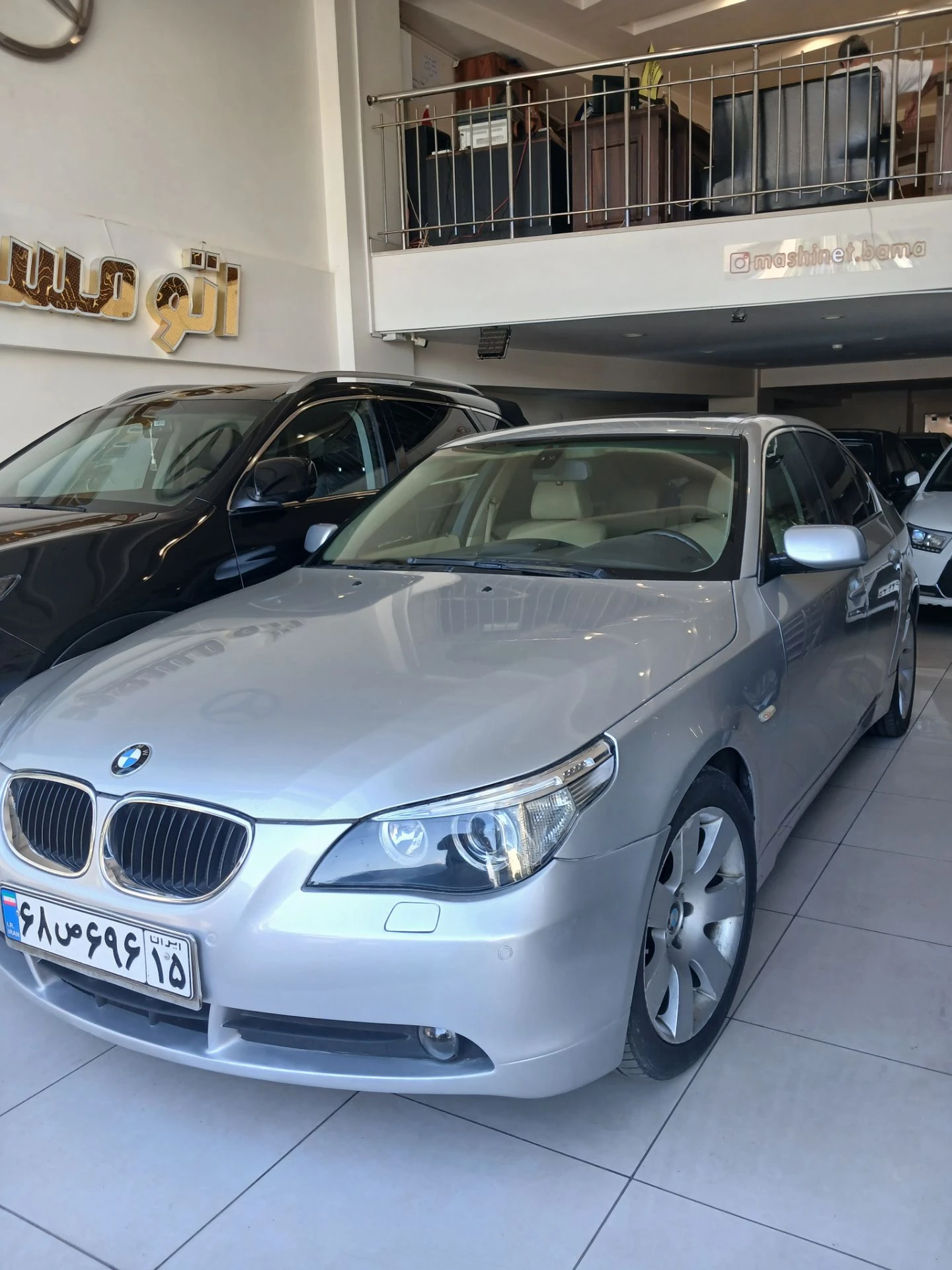 BMW 520i