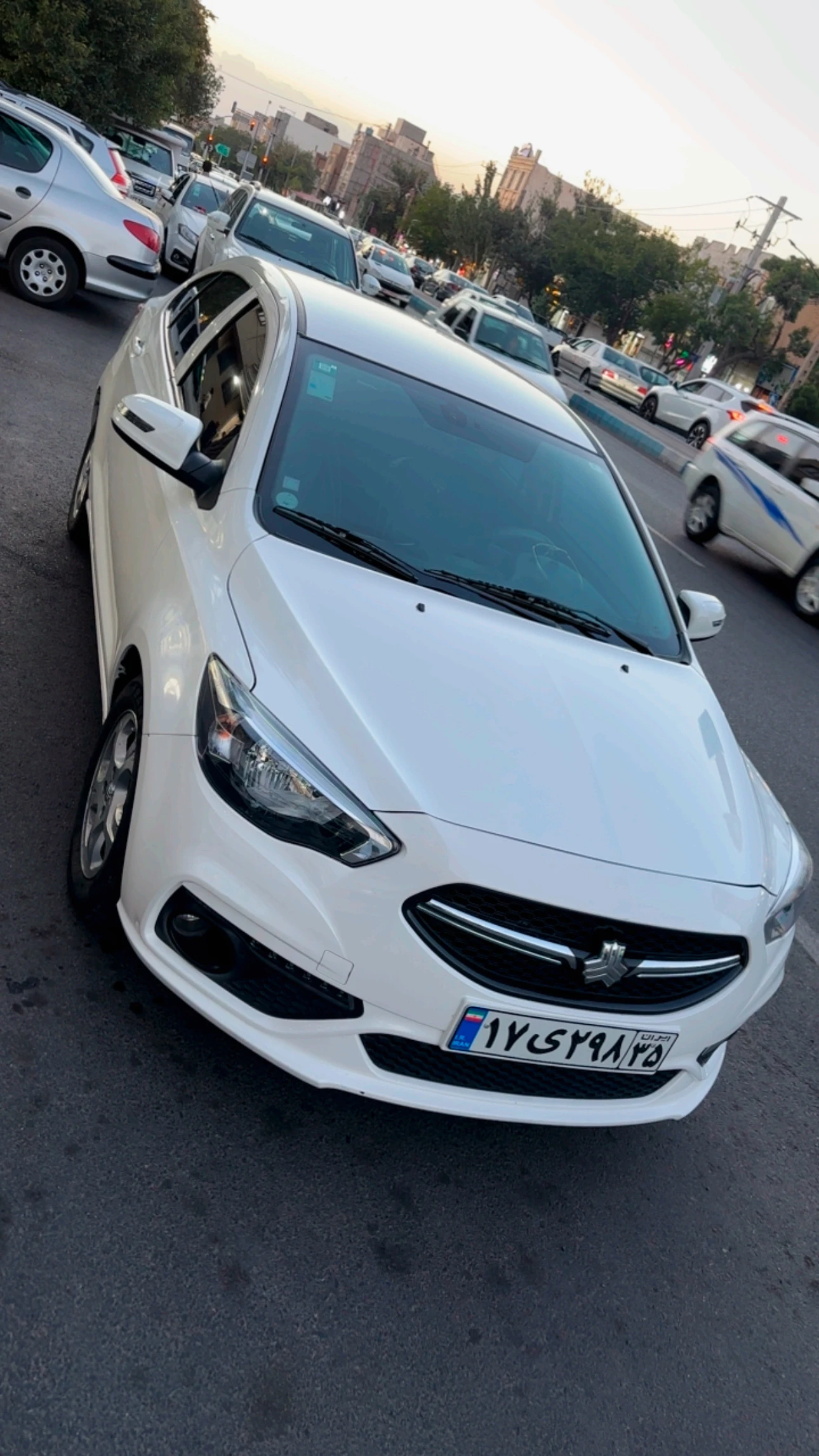 شاهین 1403/12 دنده ای با ماساژور + گرمکن - جلو